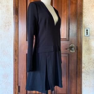 KENDALL + KYLIE - Long Sleeve Kick Pleat Dress - S